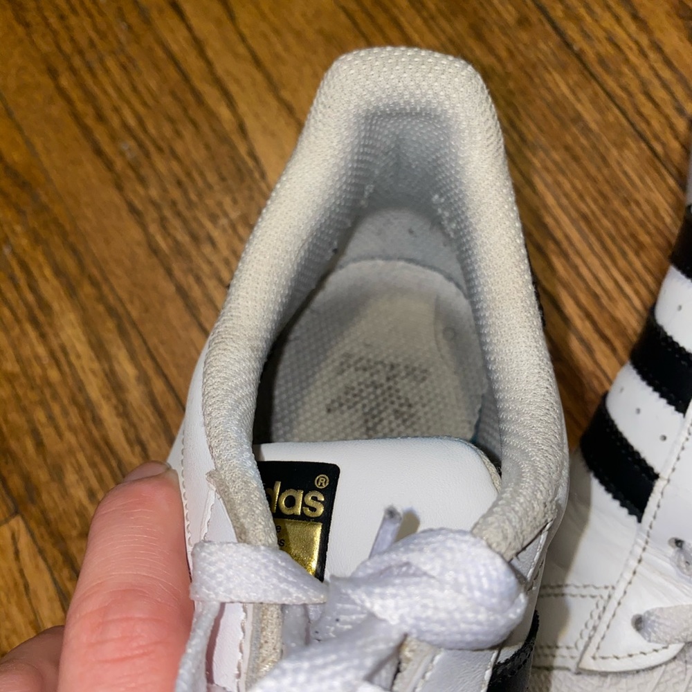 Shoes - Picture 5 of 5